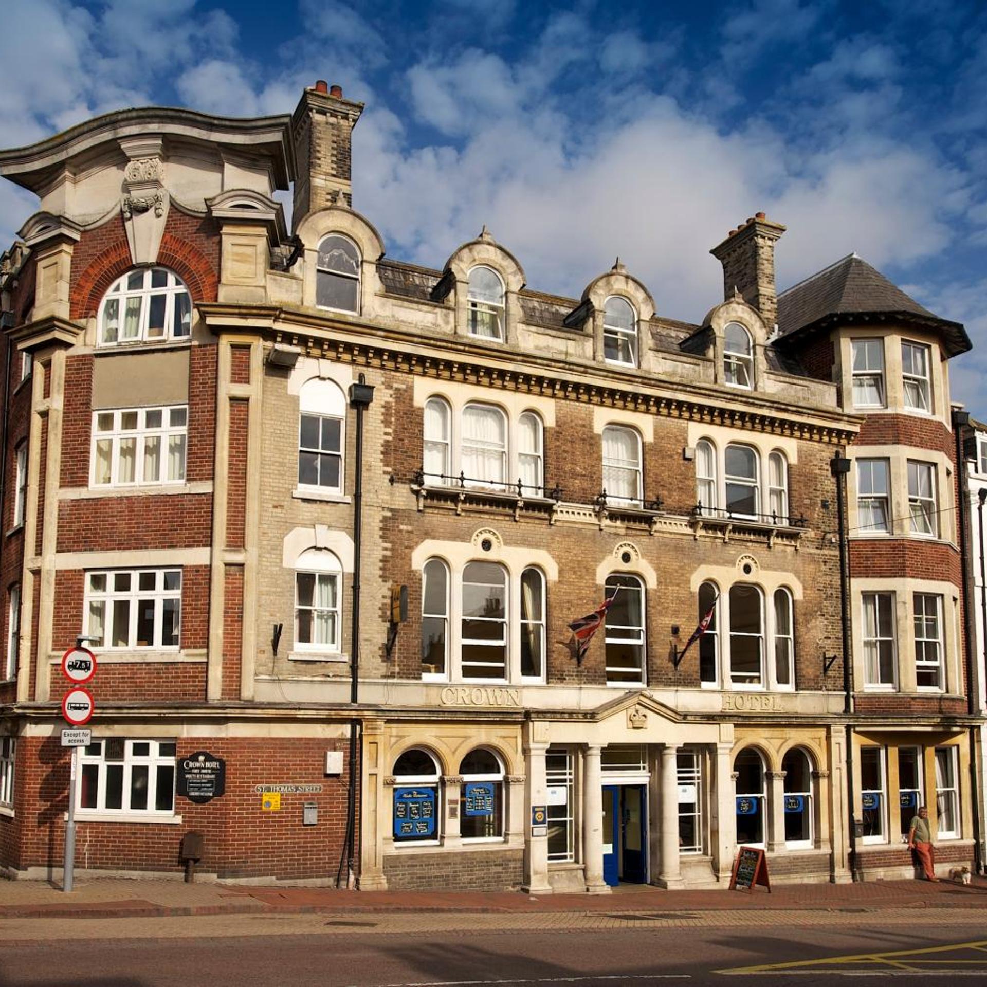 The Crown Hotel 2/55