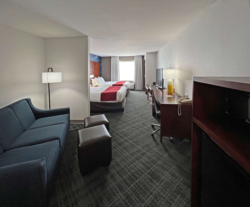 Comfort Suites Jackson Cape Girardeau 41/63