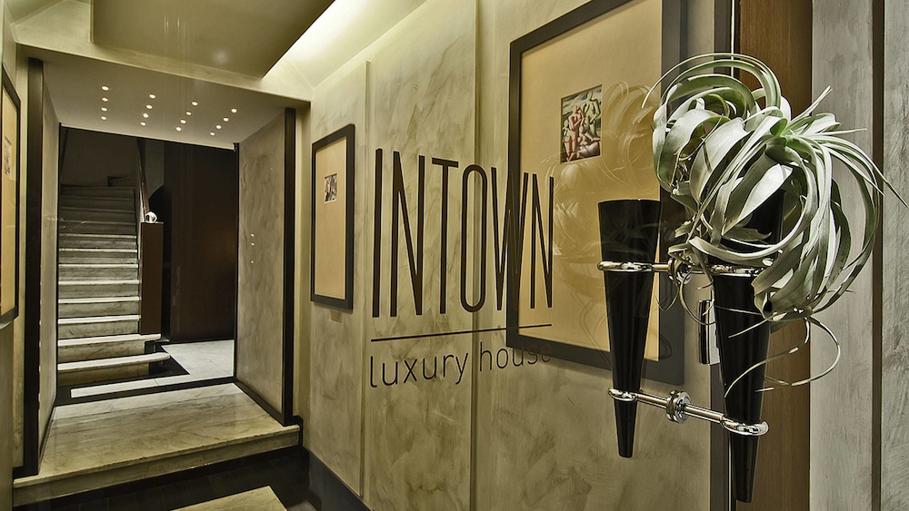 Intown Luxury House 33/55