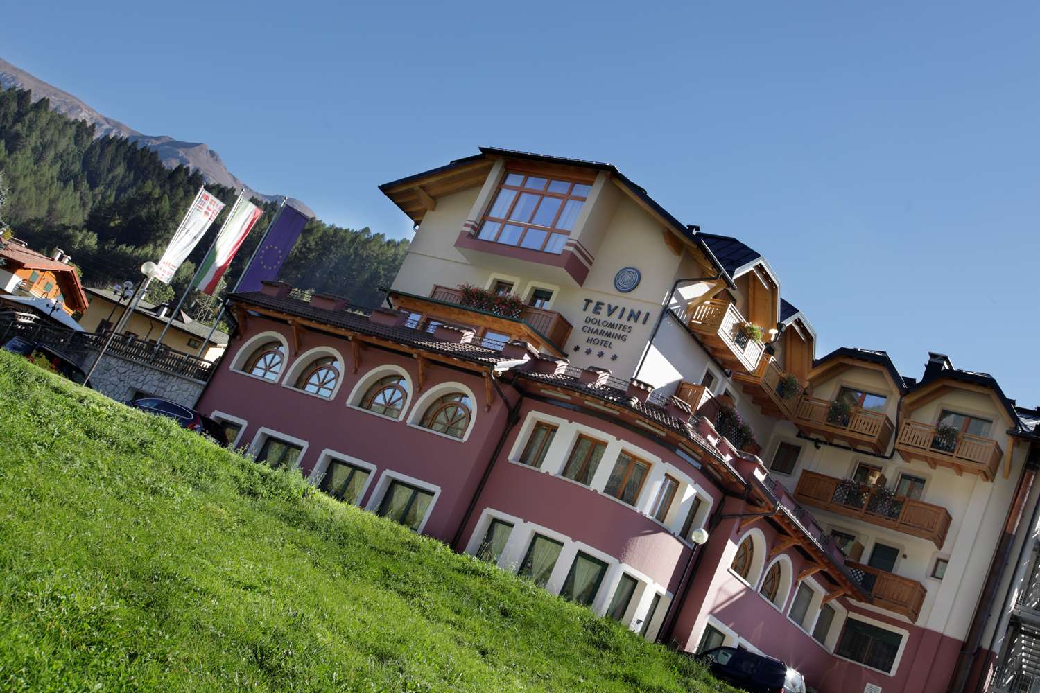 TEVINI DOLOMITES CHARMING HOTEL photo2