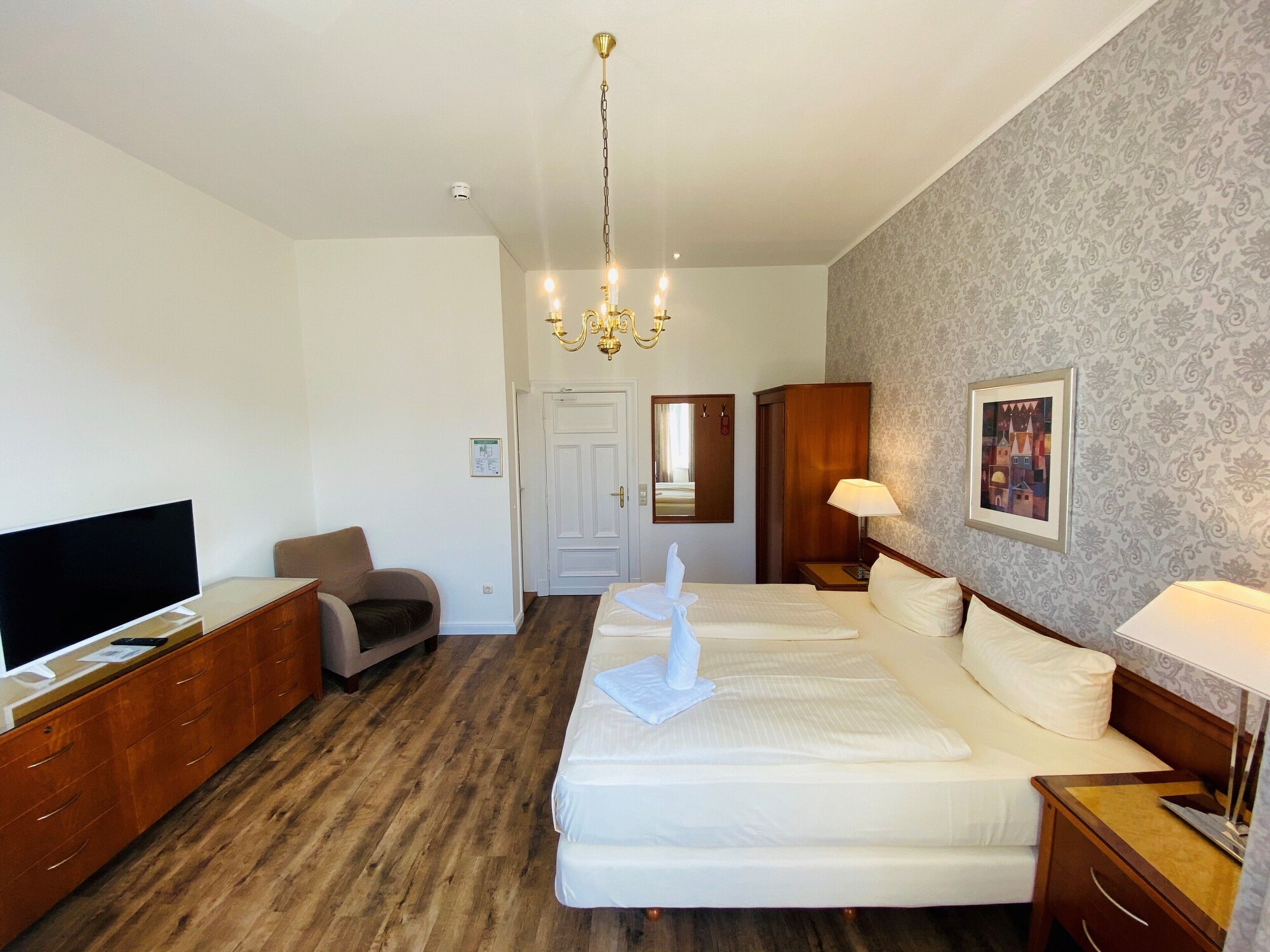 غرفة بسرير مزدوج، Centro Hotel Kaiserhof Deluxe 6/10