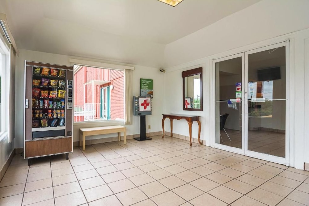 Motel6 Gainesville, GA 18/65