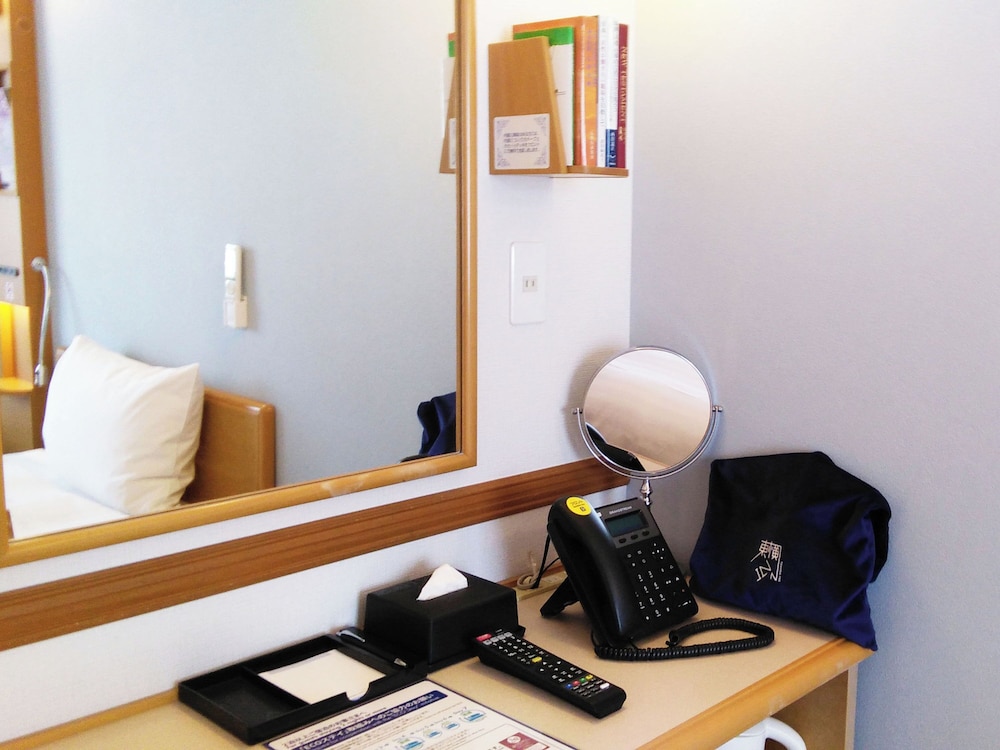 غرفة قياسية بسريرين منفصلين، Toyoko Inn Tokyo Shinjuku Kabukicho 7/7