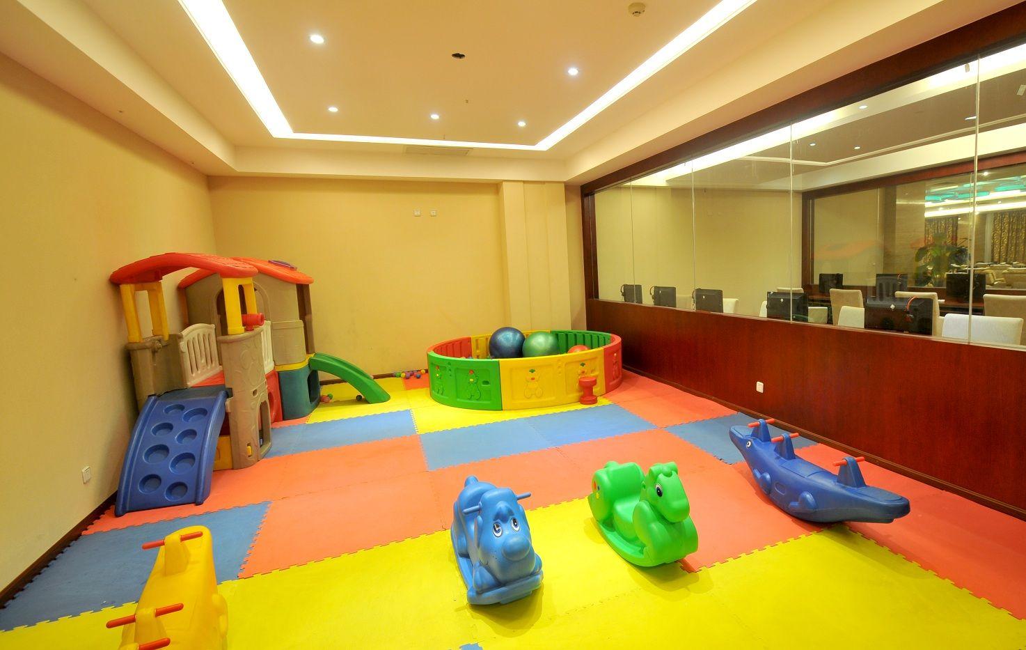 Dianneng International Hotel 35/37