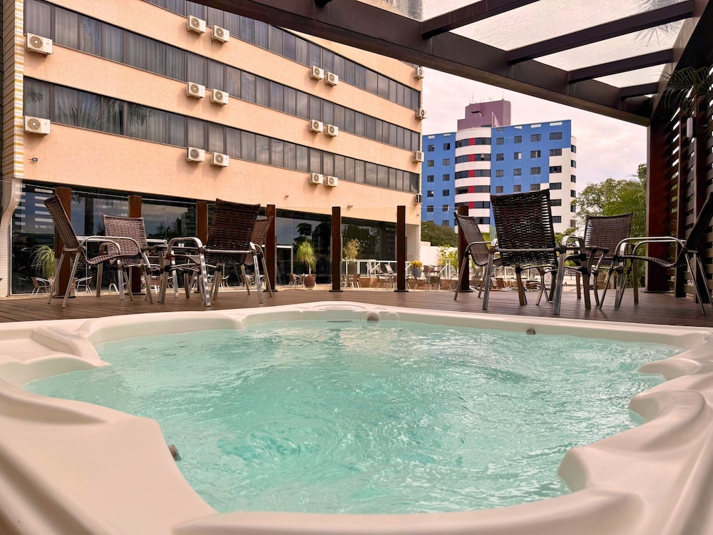 Hotel Continental Inn 33/50