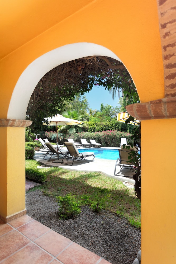 El Encanto Inn Hotel Spa And Suites 34/43