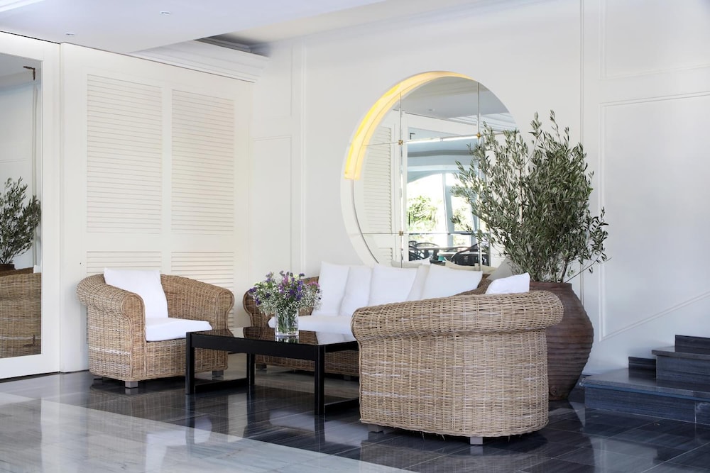 Augusta Club Hotel And Spa - Adults Only 33/44