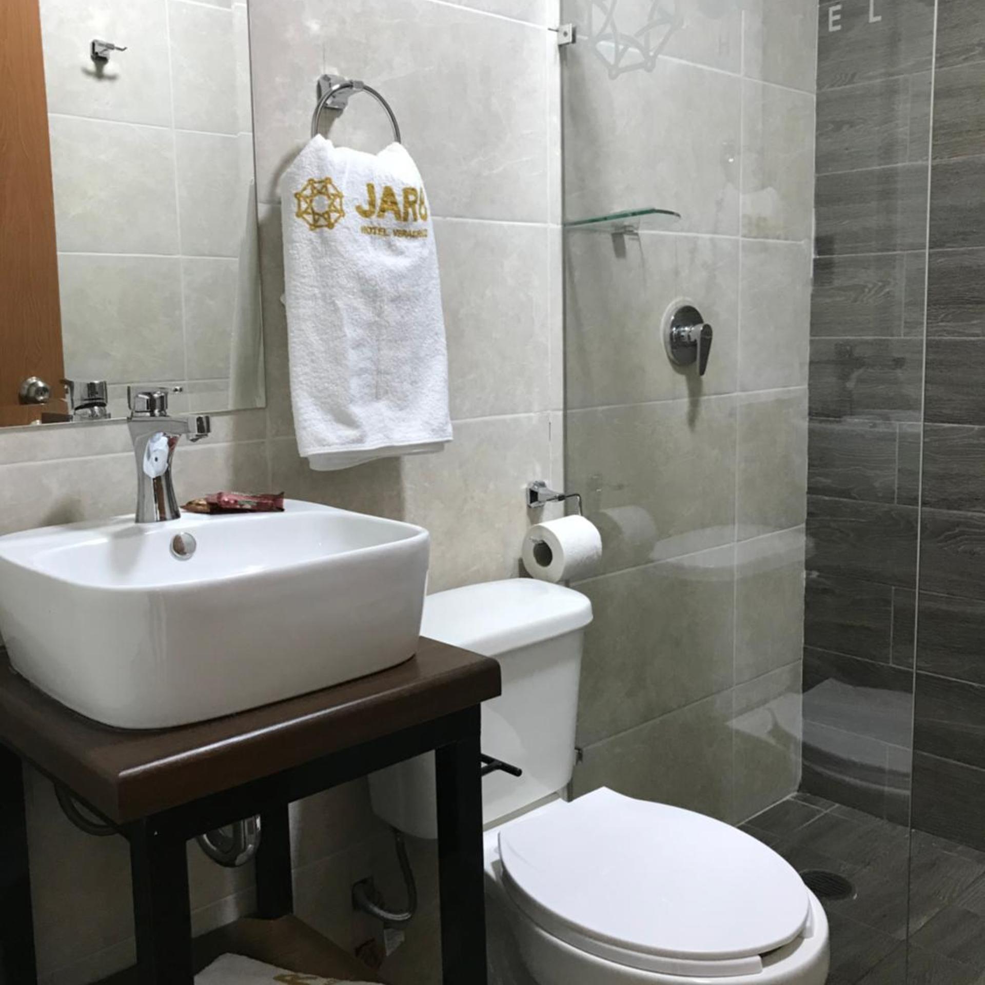 Hotel Jar8 48/50