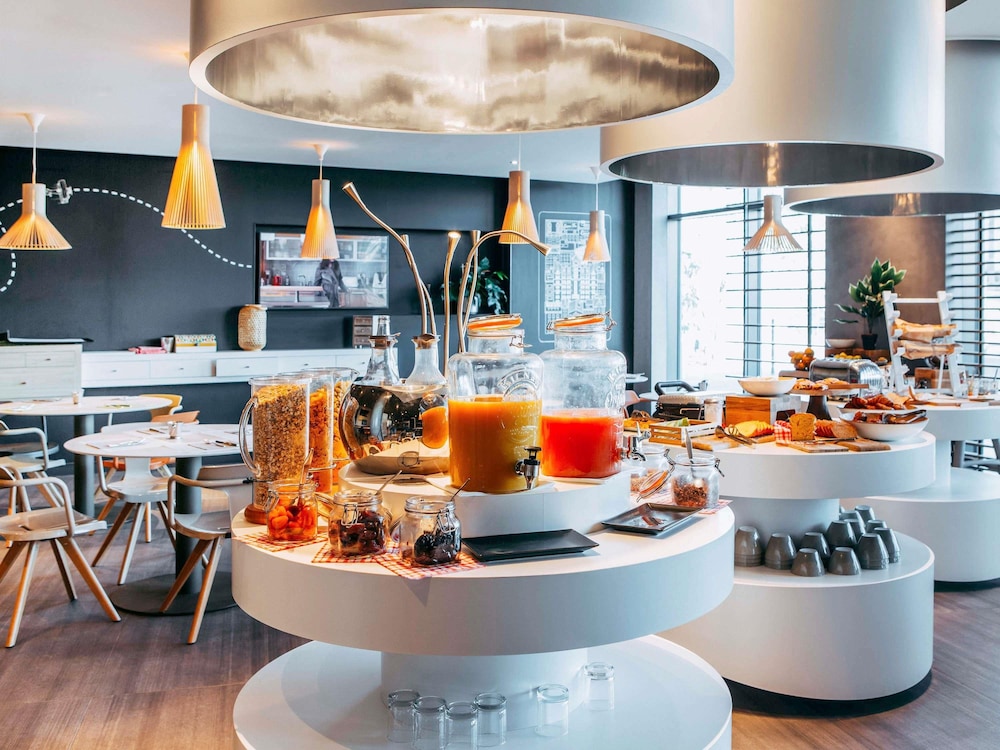 Novotel Paris Coeur D Orly Airport 48/72