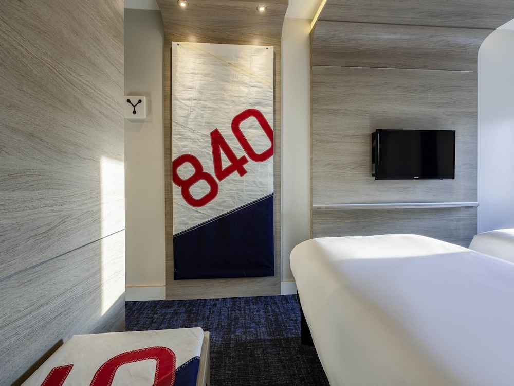 Ibis Styles La Rochelle Centre 39/49