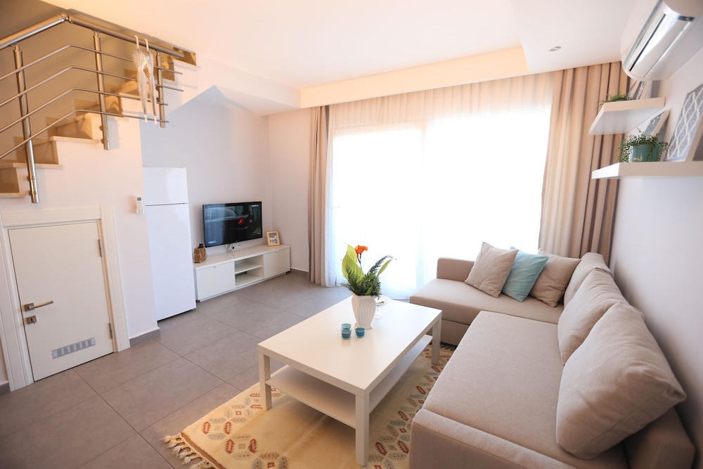 Truemar Hotels & Suites 31/50