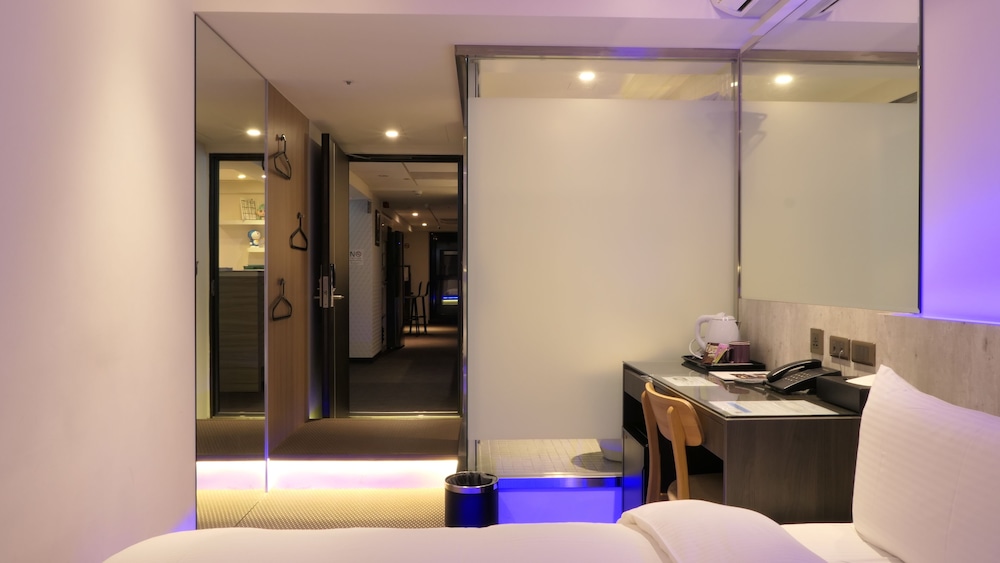 Ours Inn Ii 28/34