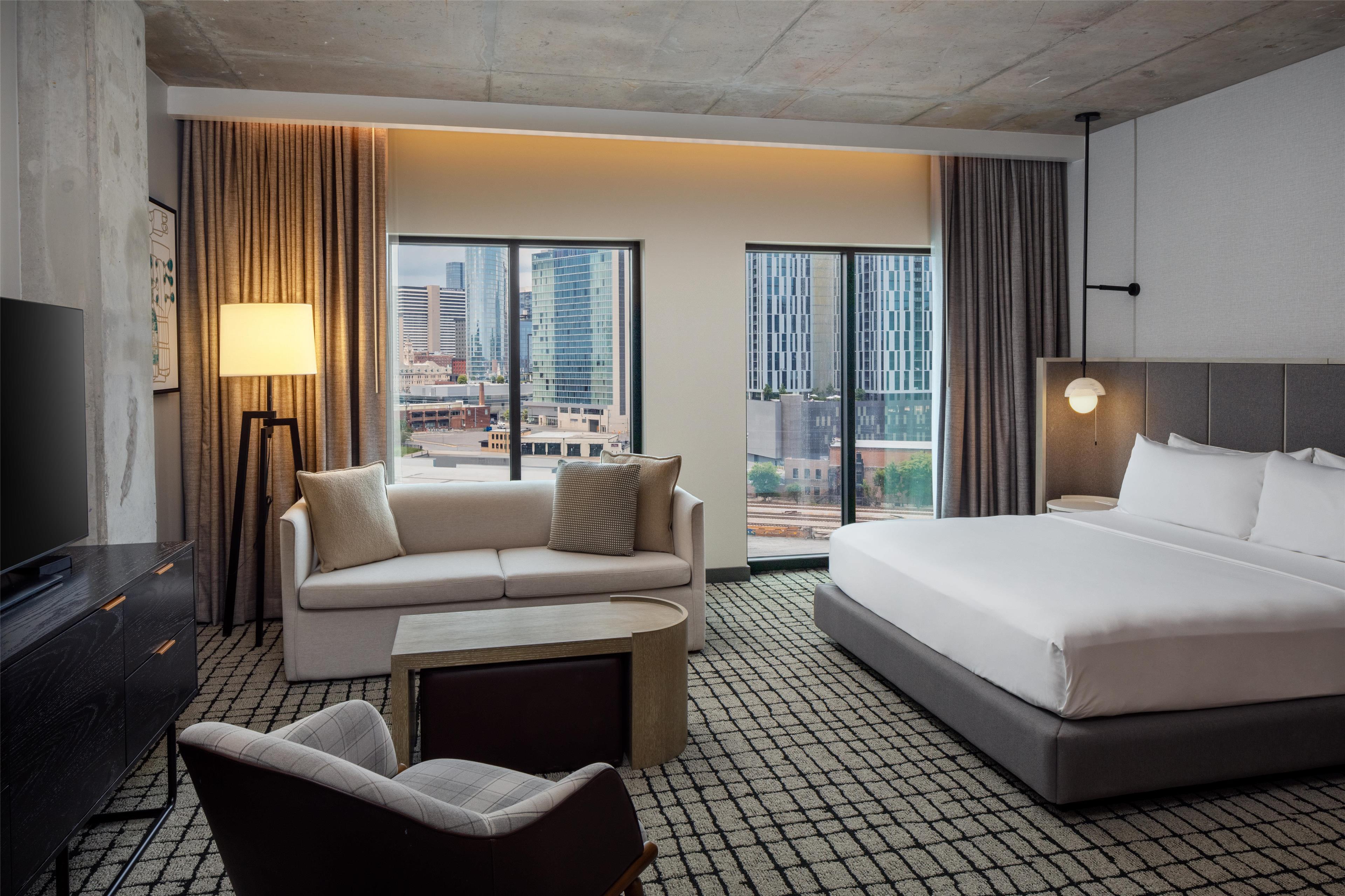 STUDIO, SUITE, KING BED, CITY VIEW