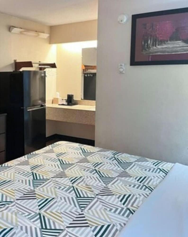 Lobby at Studio6 Suites Shreveport, LA – Industrial Loop, SHREVEPORT - LA