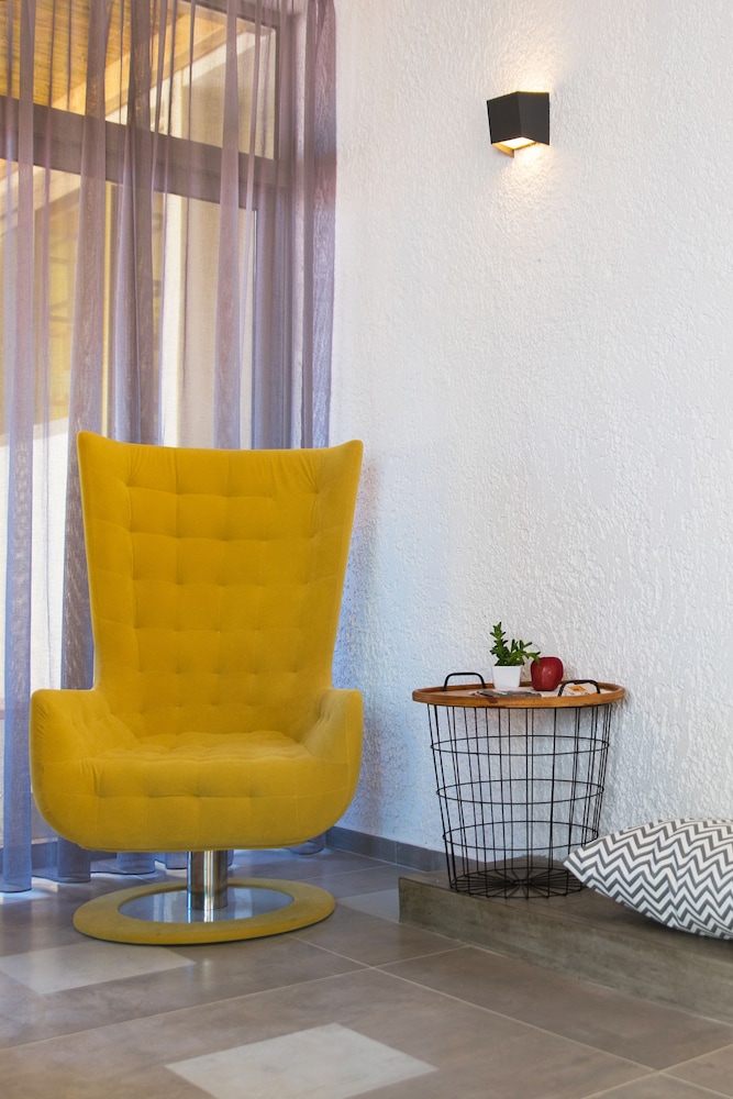 Sunshine Boutique Hotel 37/50