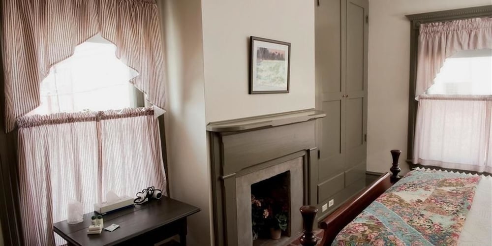 Frederick House 18/50