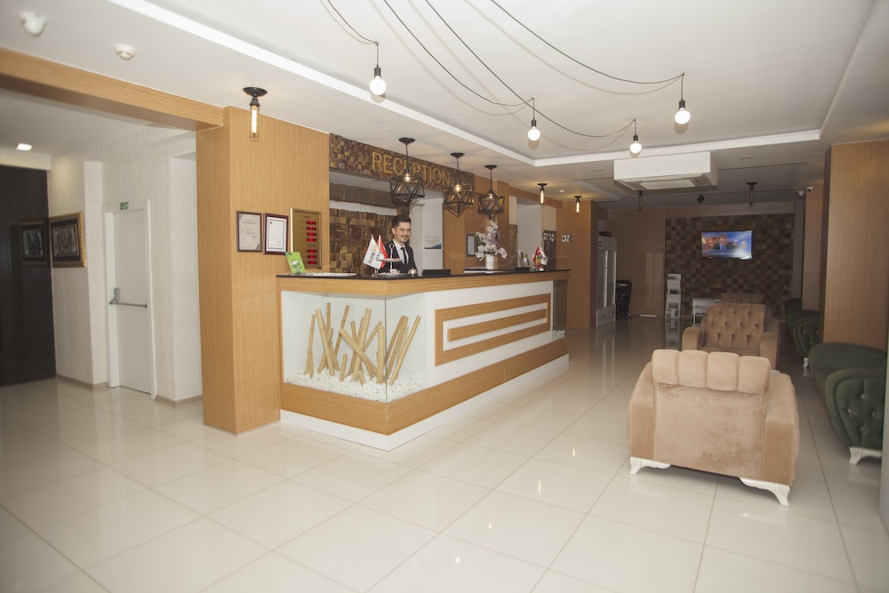 Konaks Hotel 4/42