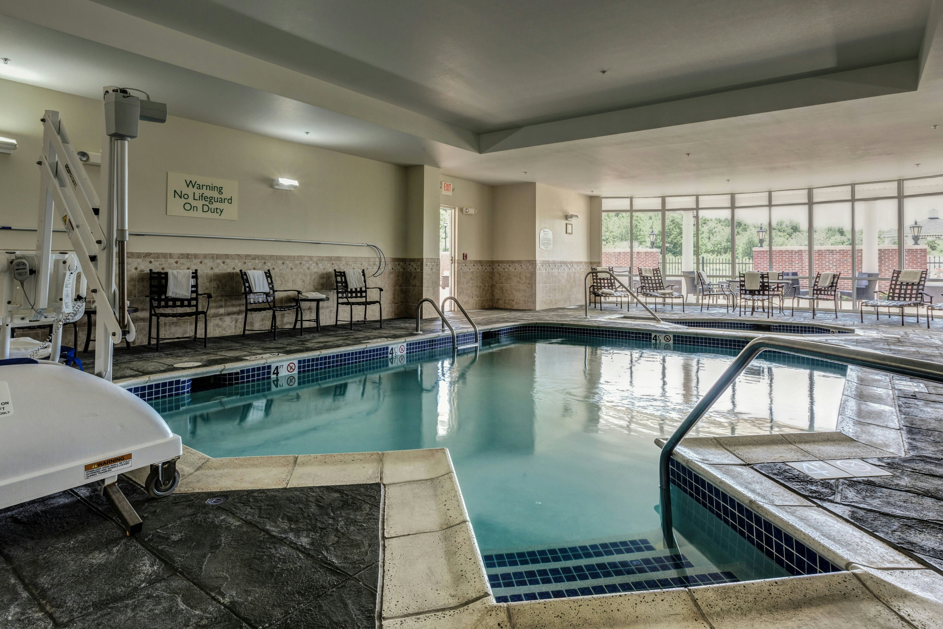 Courtyard By Marriott Hadley Amherst 10/16