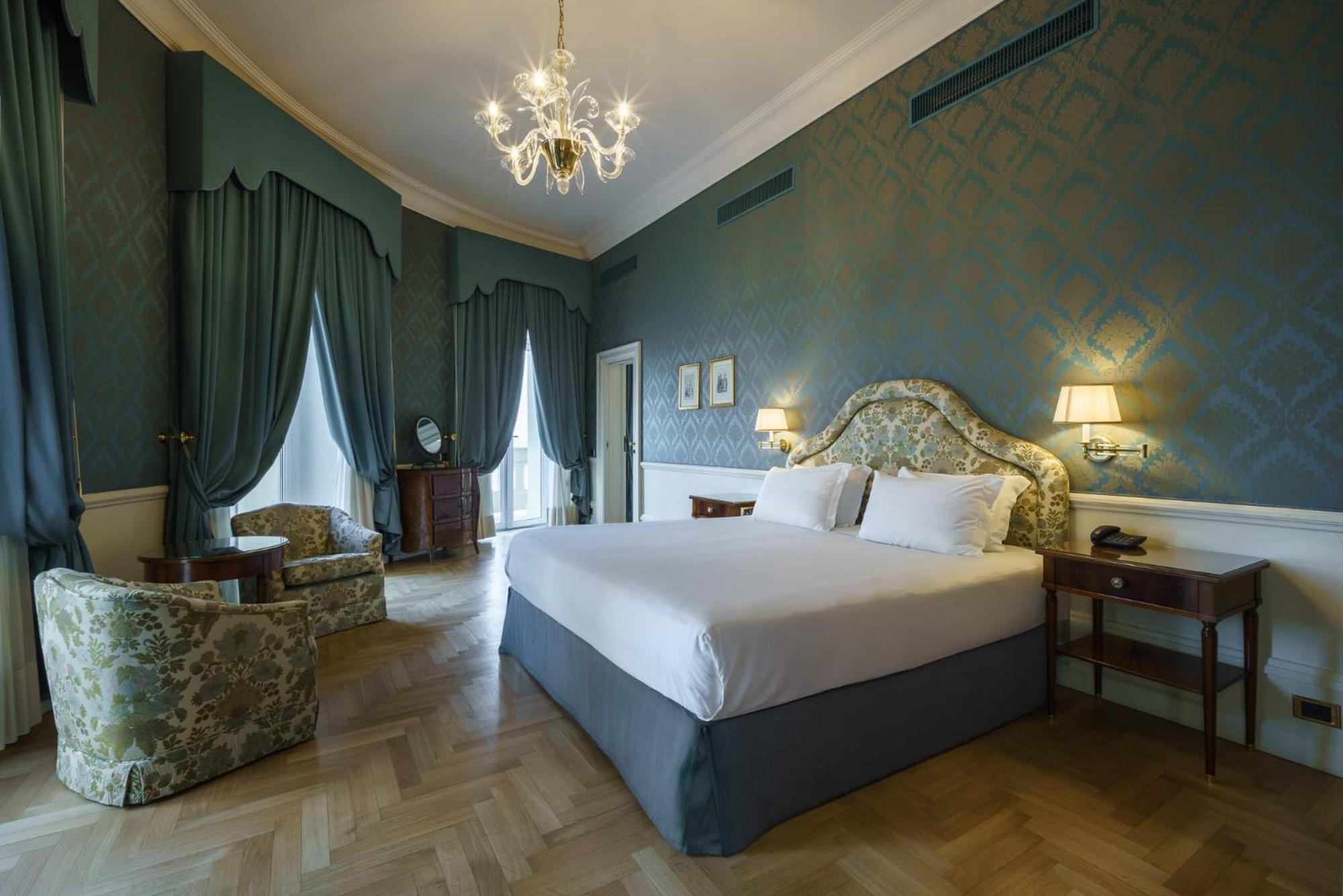 جناح تنفيذي بإطلالة، Eurostars Hotel Excelsior 2/2