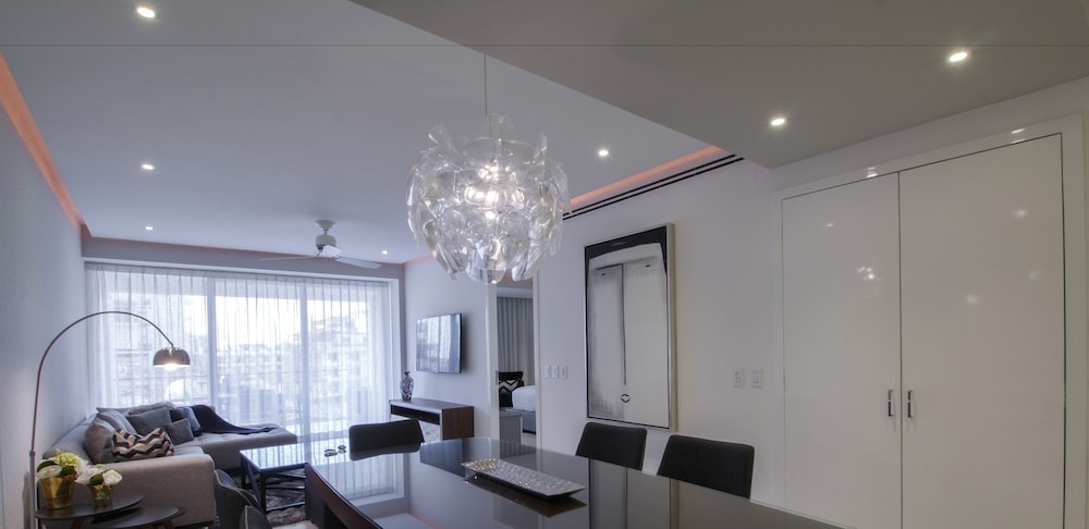 D Terrace Luxury Residences 33/50