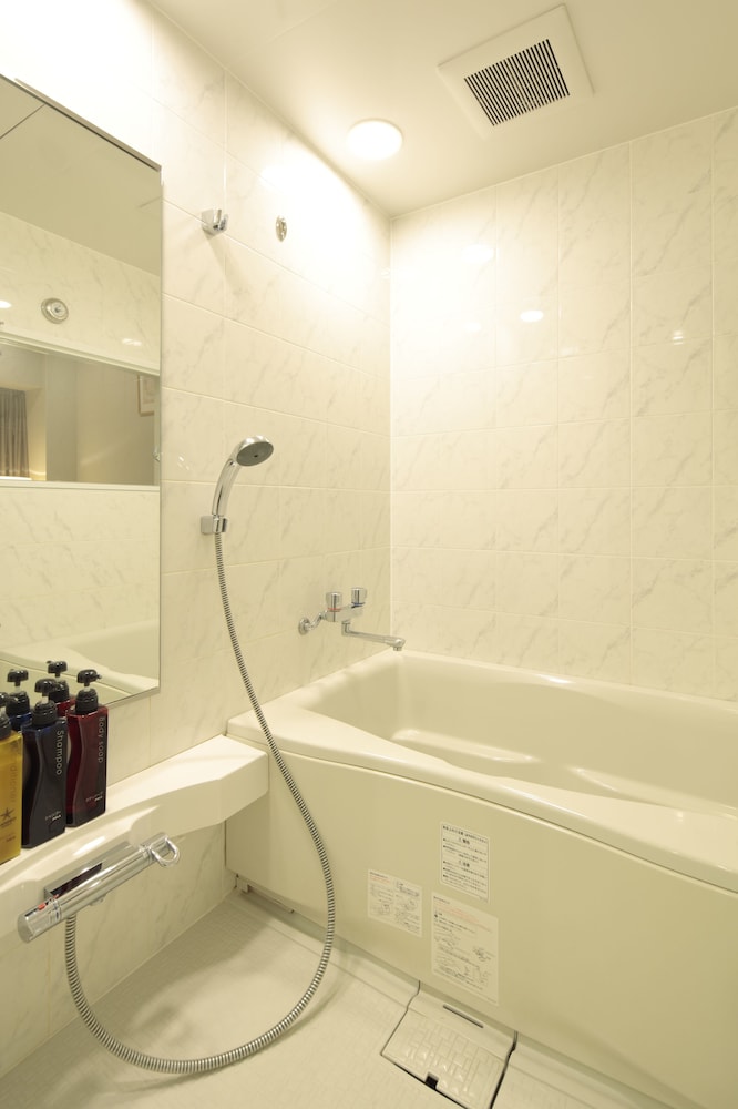 Candeo Hotels Fukuyama 49/50