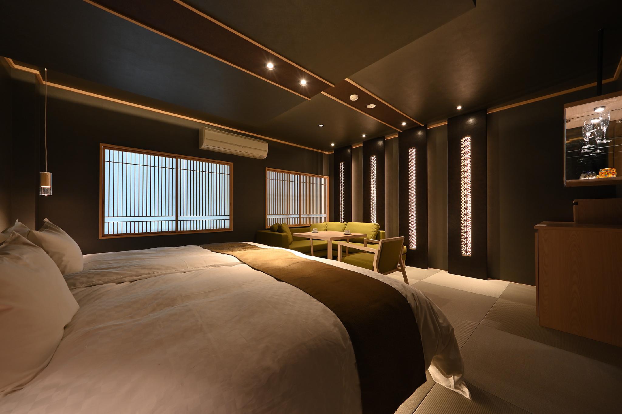 Japanese Western, Kitchen, Twin Beds