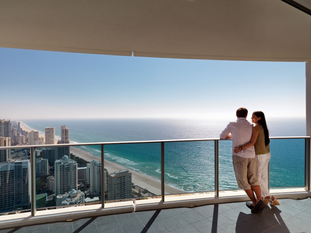 Hilton Surfers Paradise Hotel and Residences 31/60