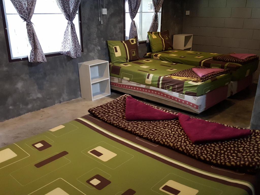Standard, Single Bed, River View, with Fan