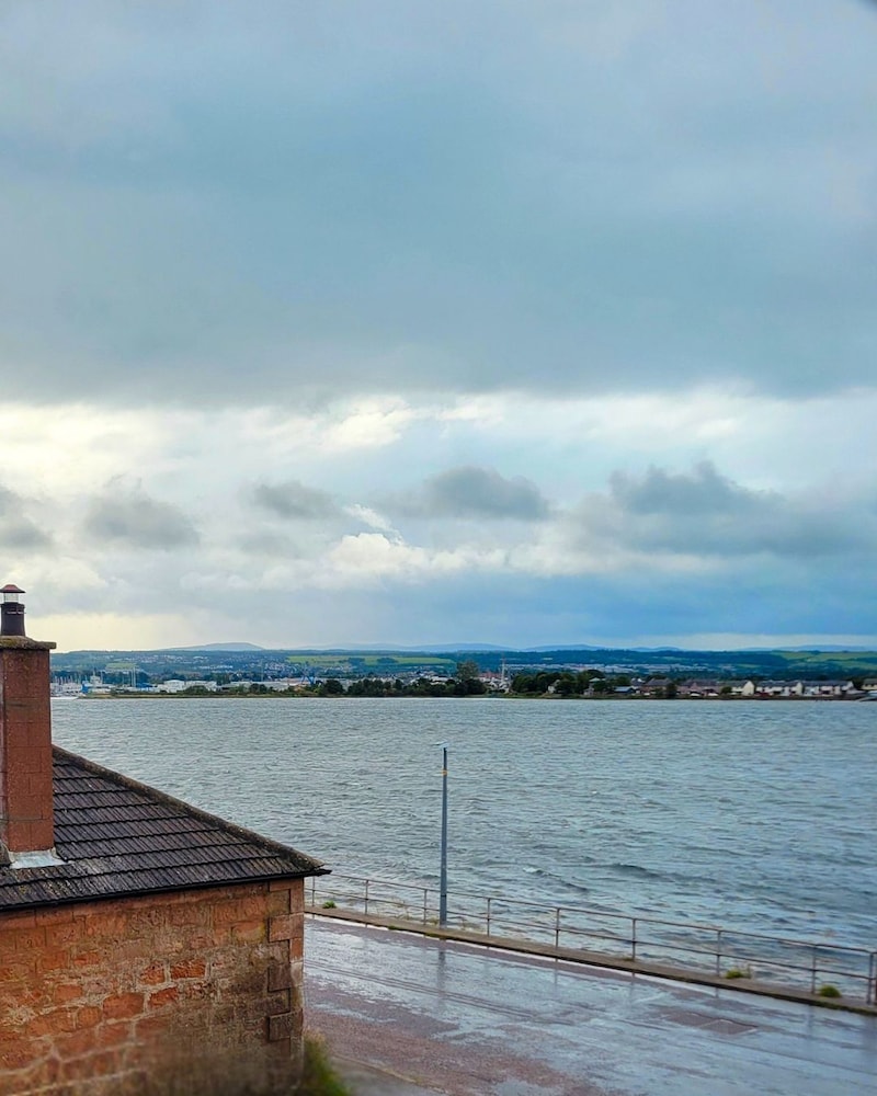 North Kessock Hotel 58/67