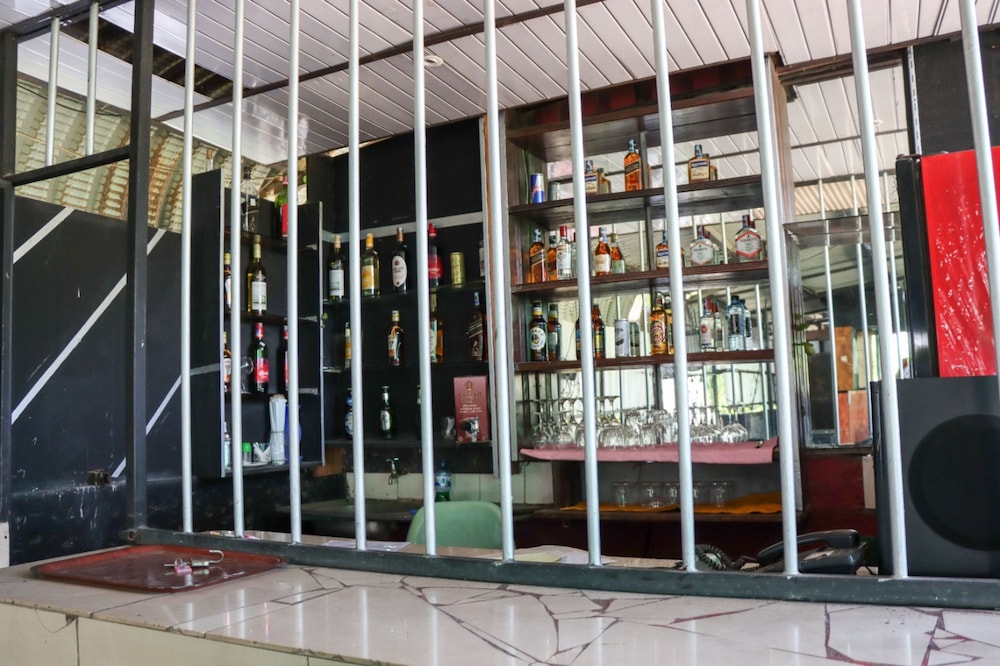 Darajani Hotel Ltd 4/50