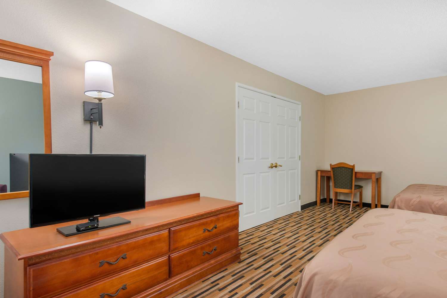 Baymont by Wyndham Port Wentworth 5/11