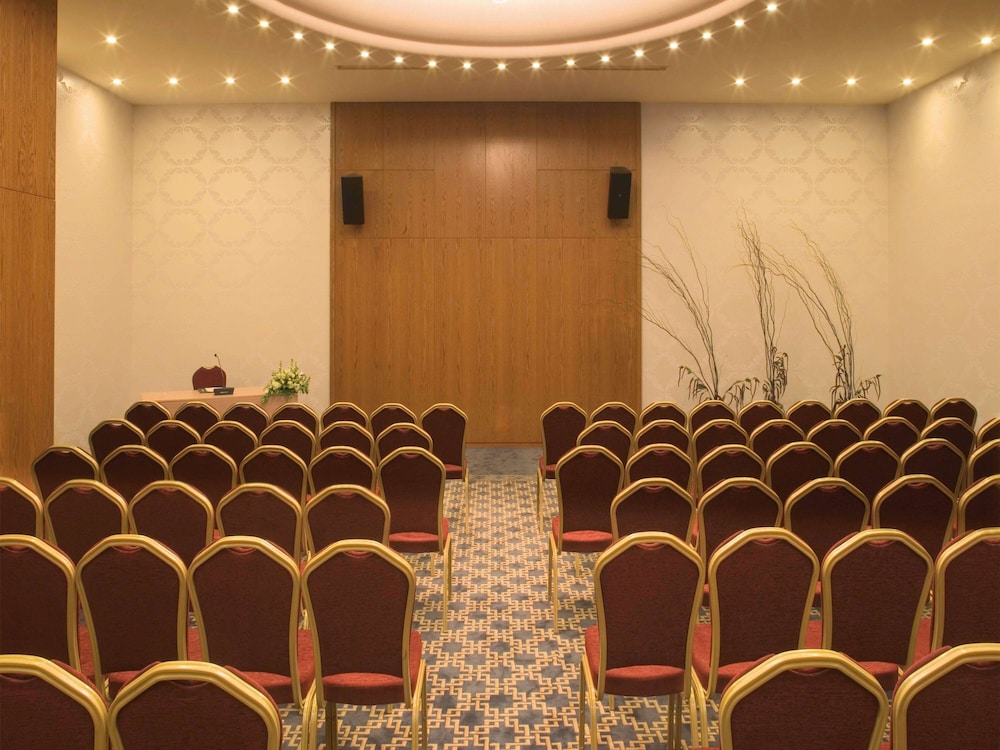 Movenpick Hotel Izmir 40/49