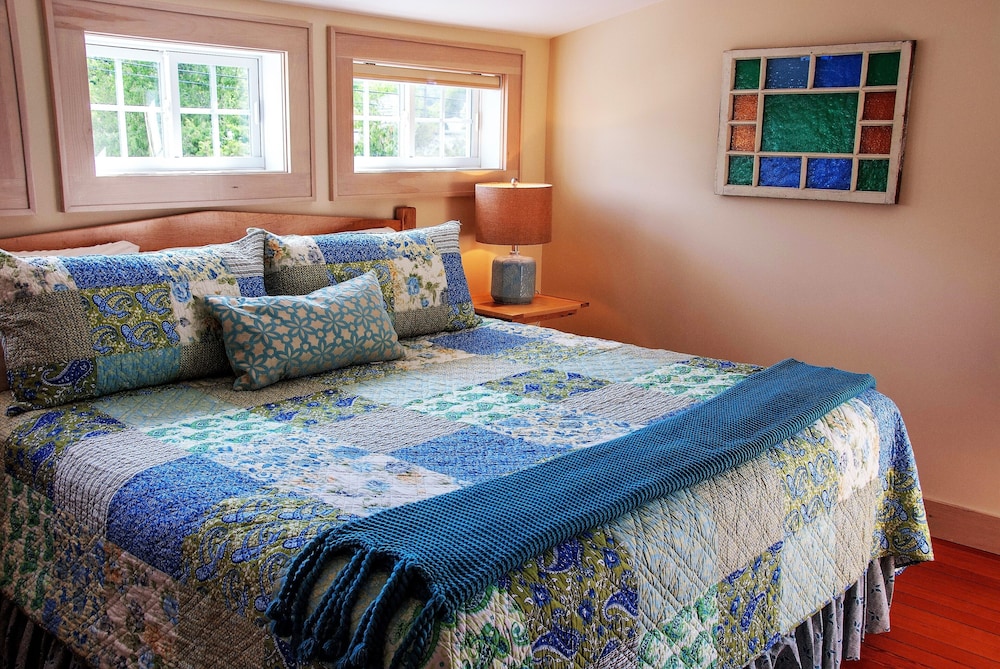 Top Notch Inn 35/69