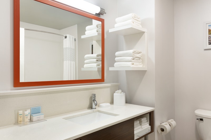Hampton Inn Dover 55/55