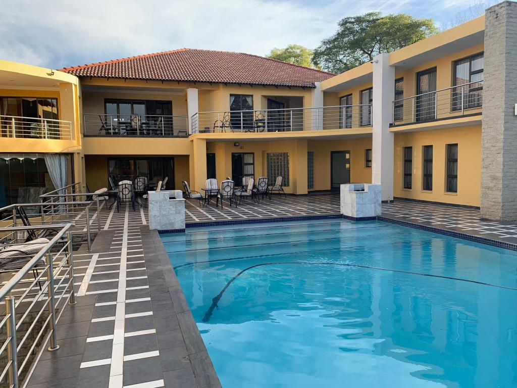 Bella Casa Guesthouse 3/18
