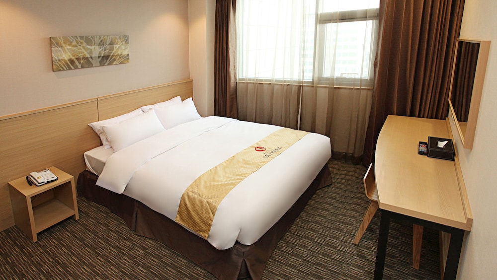 STANDARD, SINGLE, DOUBLE BED