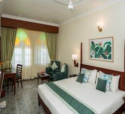 Guest Room, Valley View