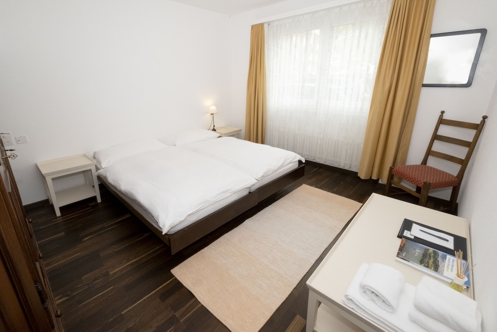 Polo Inn 21/41