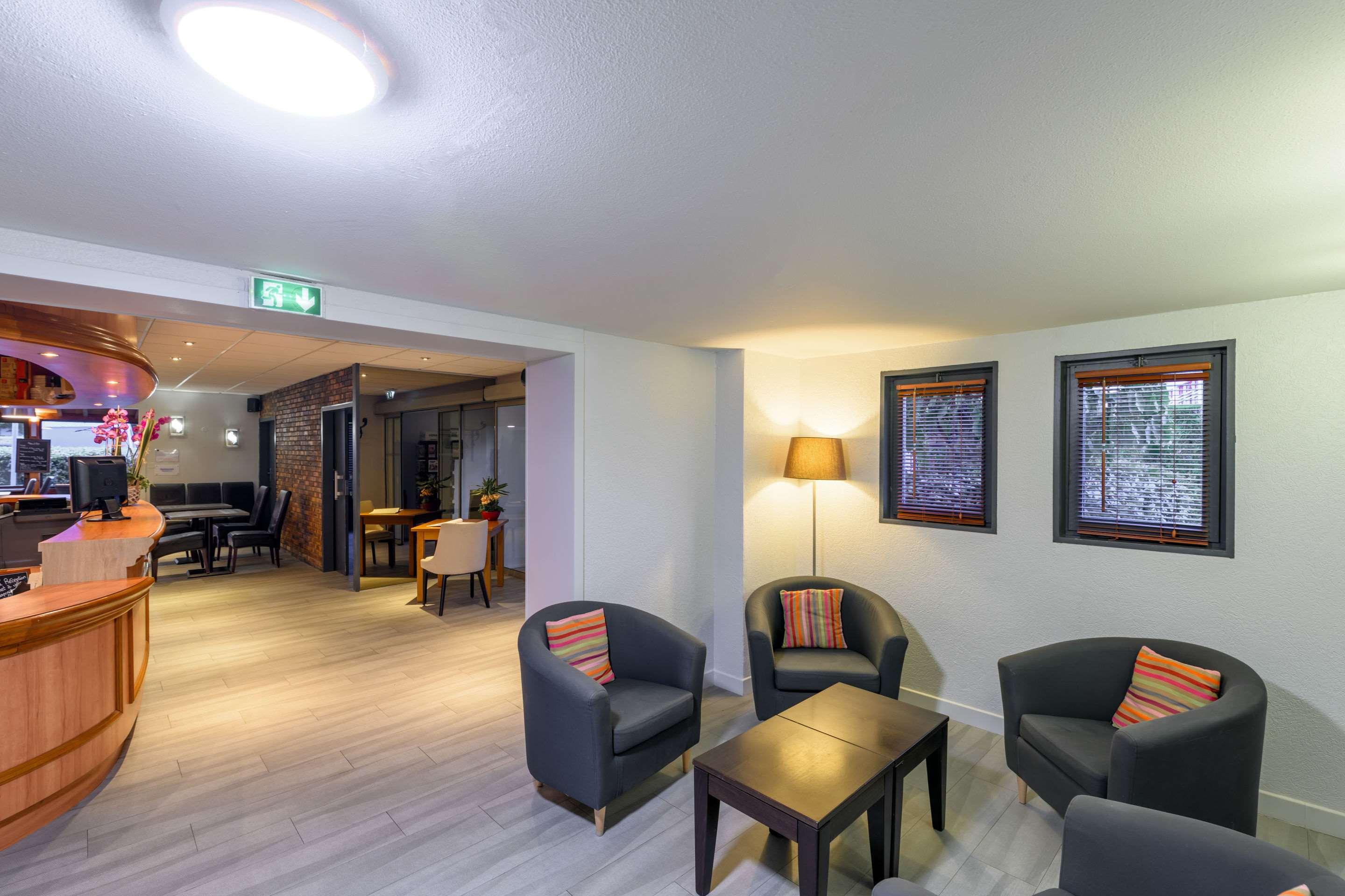 Ramada By Wyndham Luoyang Downtown 37/61