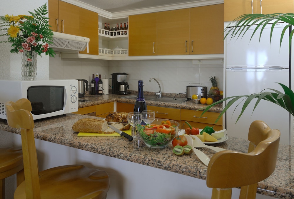Beverly Hills Suites - Excel Hotels & Resorts 52/73