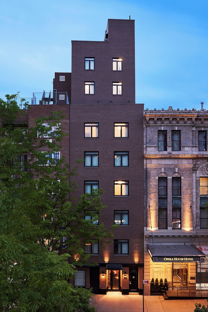 The Melrose Hotel image