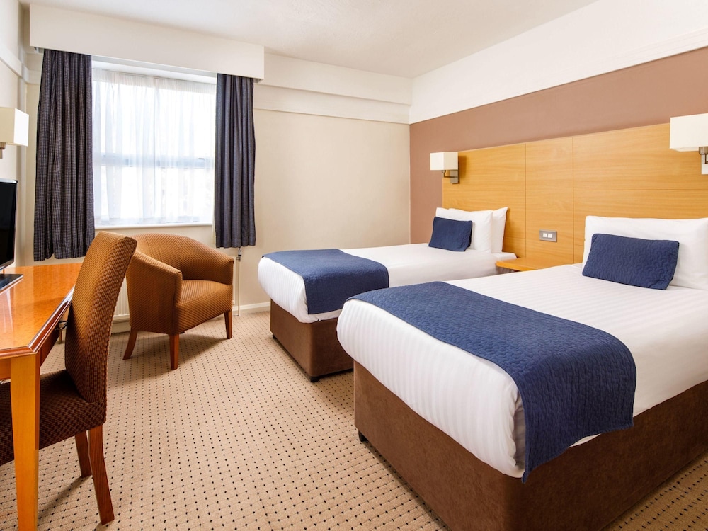Mercure Bolton Georgian House 8/48