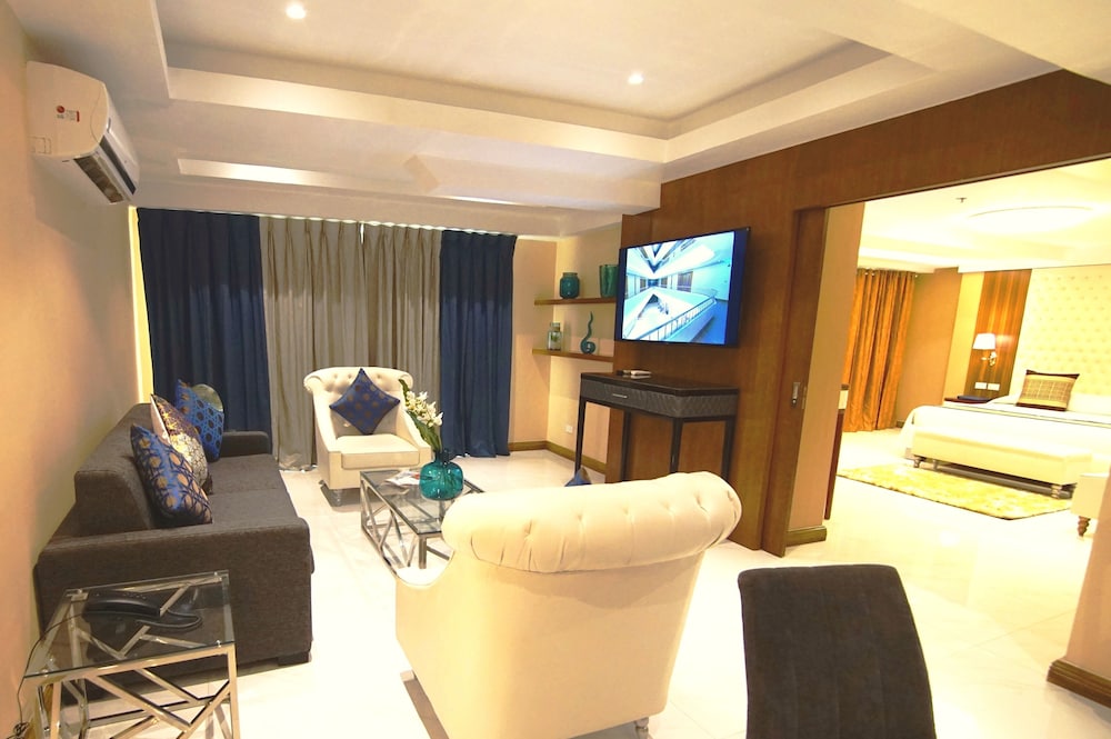 Central Park Reef Resort 24/50