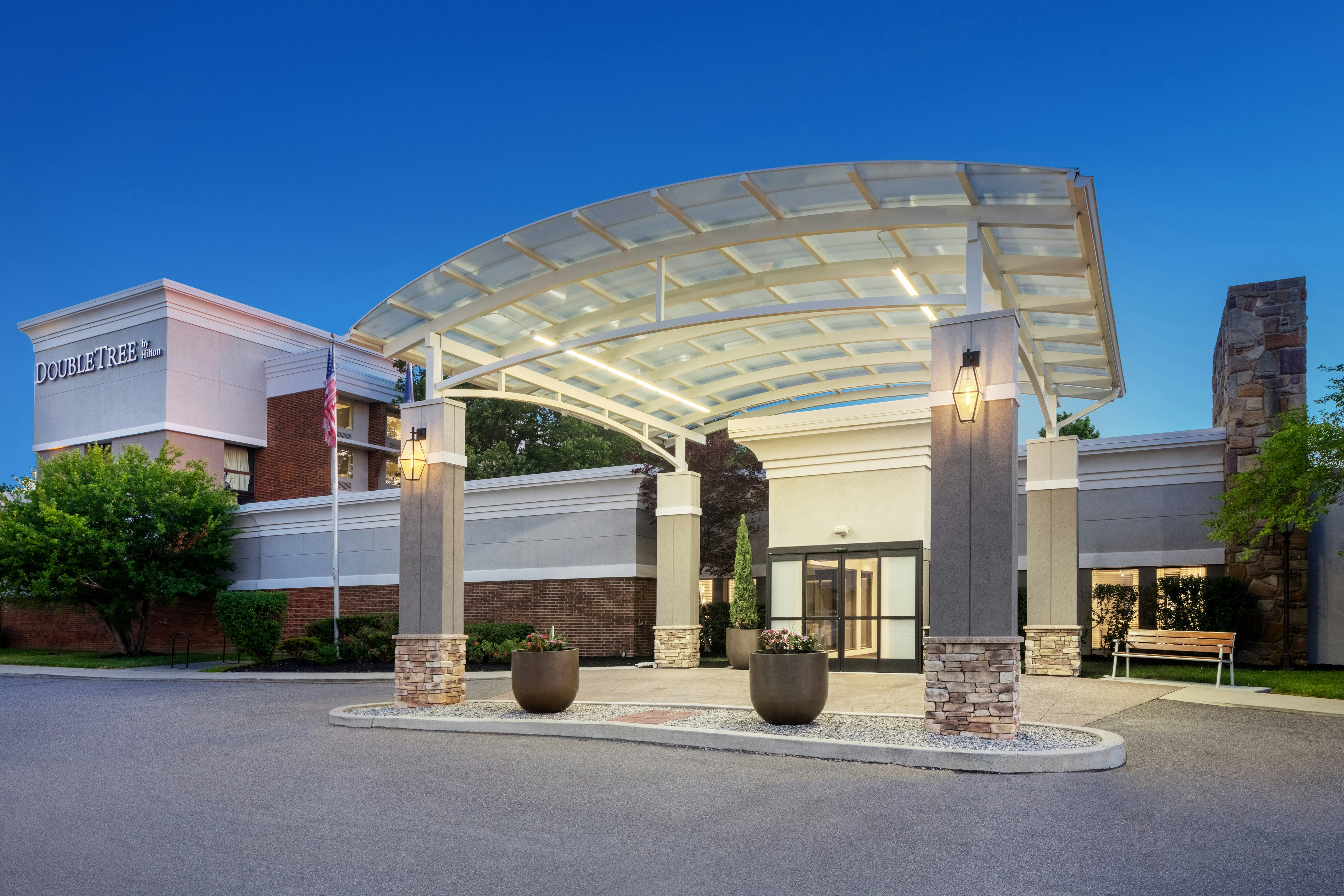 DoubleTree by Hilton Ann Arbor North (ex Holiday Inn Ann Arbor-Near The Univ. Of Mi) 6/49