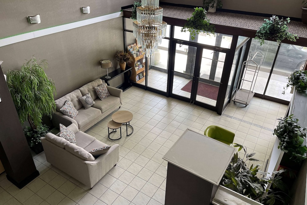 Wingate by Wyndham Lake George 42/63