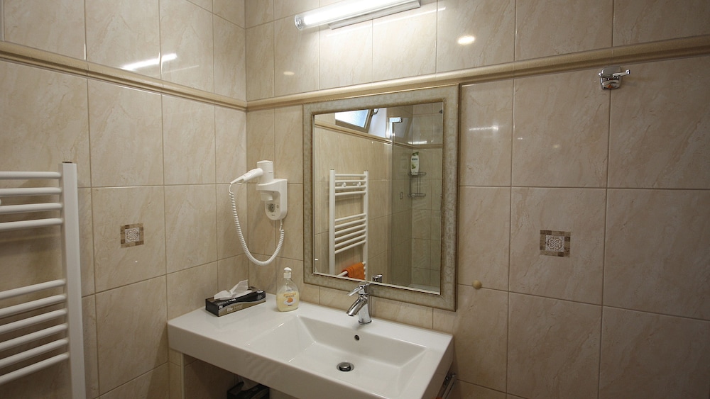 Hotel Rebstock 48/49