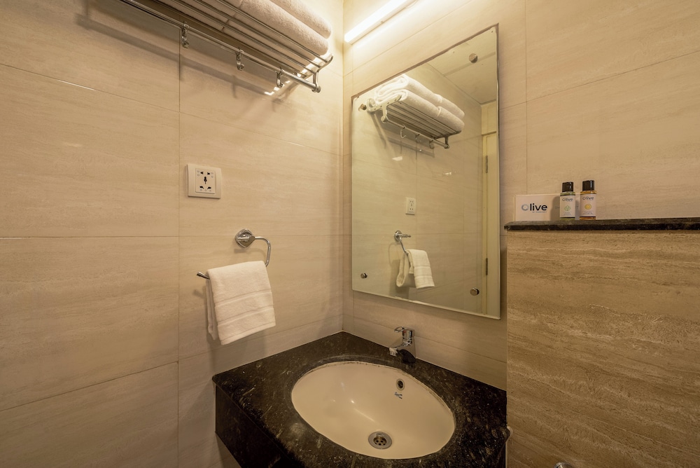 Olive Hotel Electronic City by Embassy Group 16/18