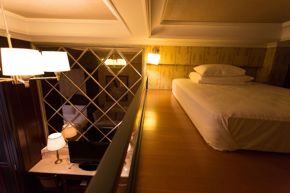 Yeoksam Artnouveau City Hotel and Residence 27/62