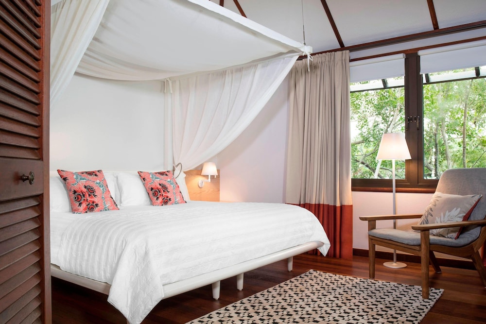 LE MERIDIEN ILE DES PINS 11/50
