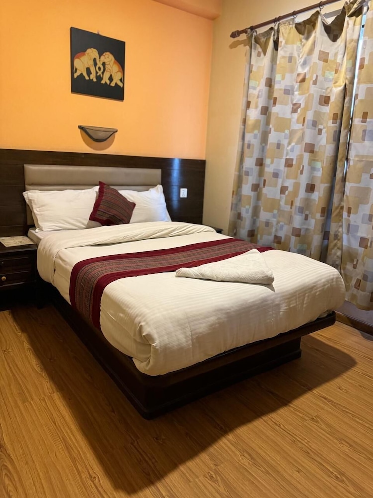 Hotel Namtso 7/28